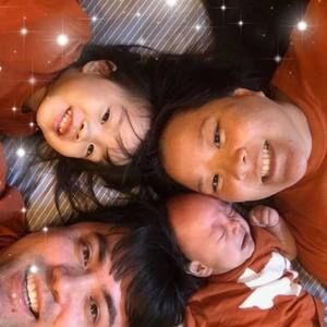 Meet your Posher, Elaine